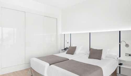 Superior Double Room, Balcony, Partial Sea View