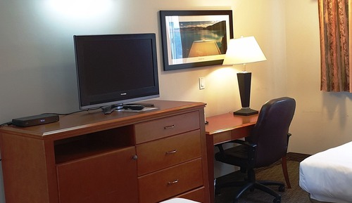 Room, 2 Queen Beds, Accessible, River View