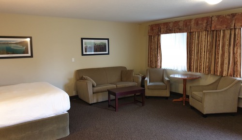 Family Suite, 1 Bedroom, Kitchen, River View