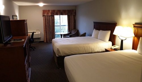 Room, 2 Queen Beds, Balcony, River View