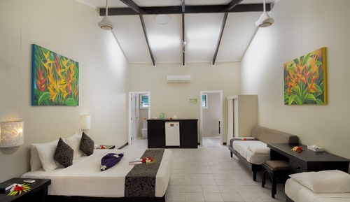 Standard Room, Poolside