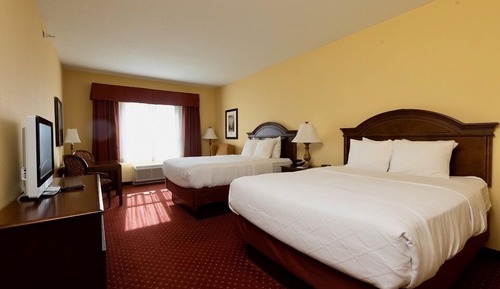 Standard Room, 2 Queen Beds, Non Smoking (Pet Friendly)