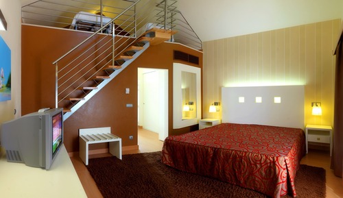Family Room (VILLA - 2 Adults & 2 Children)