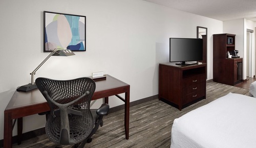 Room, 2 Queen Beds (Drinks/Snacks)