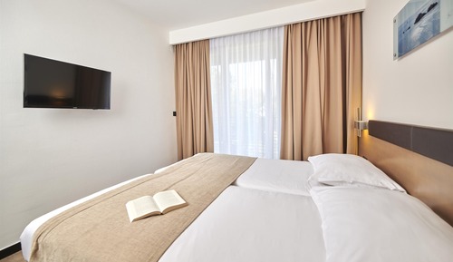 Suite with balcony