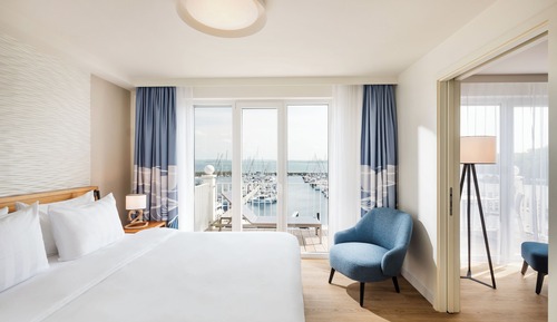 Executive Suite, Sea View