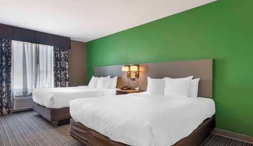 Business Suite, Multiple Beds, Accessible, Non Smoking