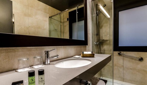 Junior Studio Suite