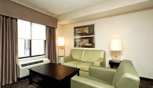 Studio, One King Bed, Accessible