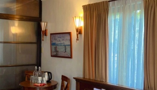 One Bedroom Apartment