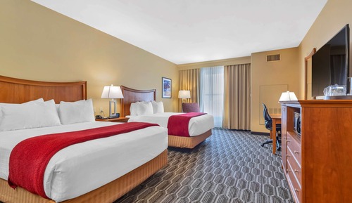 Standard Room, 2 Queen Beds, Non Smoking, Balcony