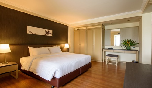 Executive Suite Plus