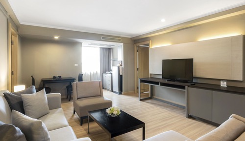 Luxury Suite