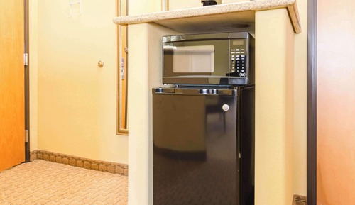Suite, Multiple Beds, Accessible, Non Smoking