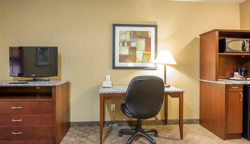 Suite, 1 King Bed, Non Smoking, Jetted Tub