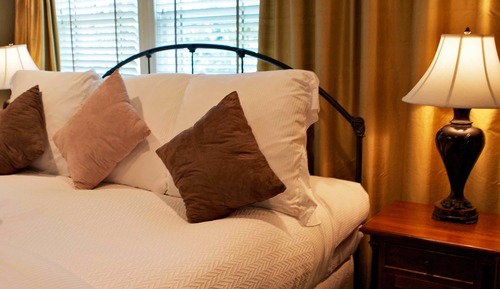 Suite 11 (Not Pet Friendly)