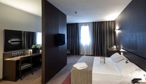 Suite, 1 King Bed