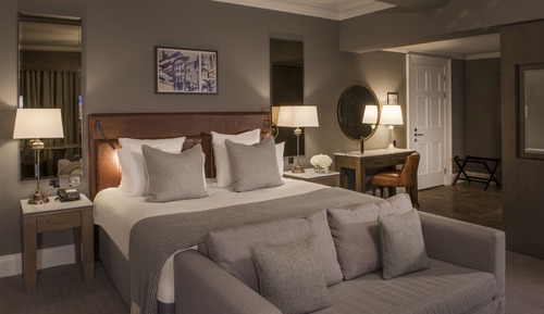 Premium Room, 1 King Bed, Garden View