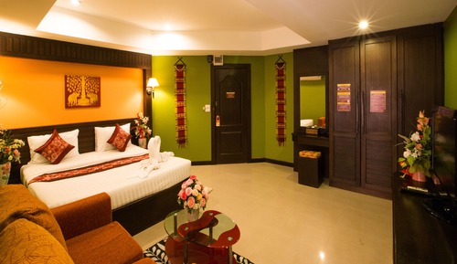 Deluxe Double or Twin Room
