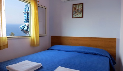 Chalet, Kitchenette, Sea View ( For two)