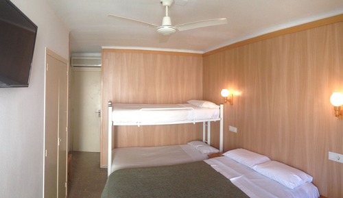 Family Quadruple Room, Ensuite