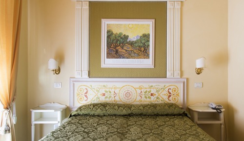 Classic Double Room Single Use