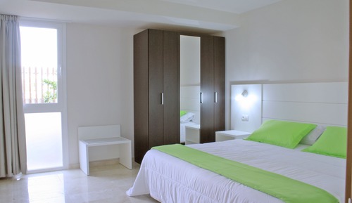Double Room (with Garden )