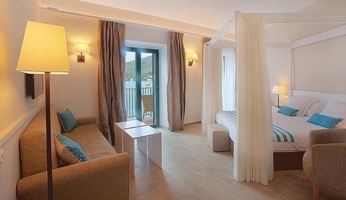 Quadruple Room, Balcony, Sea View