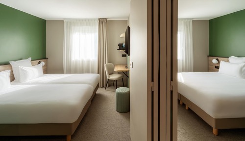 Family Room, Multiple Beds, Non Smoking
