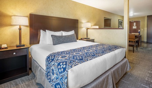 Suite, Multiple Beds, Non Smoking, Refrigerator & Microwave