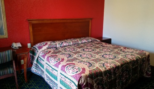 Standard Room, 1 King Bed, Non Smoking