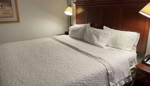 One King Bed, Non-Smoking, Accessible