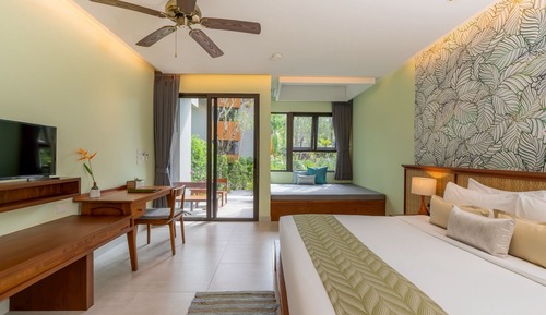 Deluxe Room (Estate Deluxe Room)