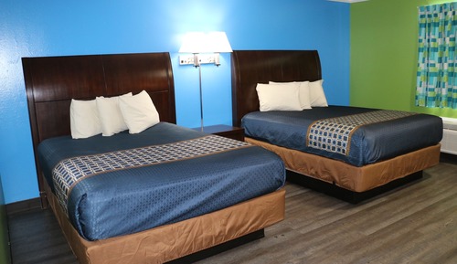 Standard two queen beds