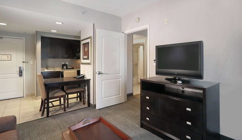 Suite, 2 Bedrooms, Non Smoking