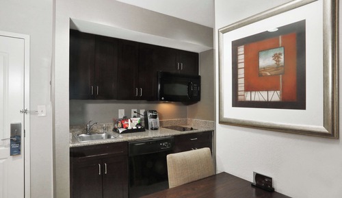 Suite, 2 Queen Beds, Accessible (Hearing)