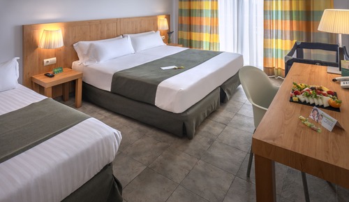 Comfort Triple Room