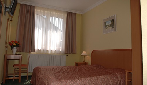 Deluxe Apartment, Garden View (for 2 people with air conditioning)