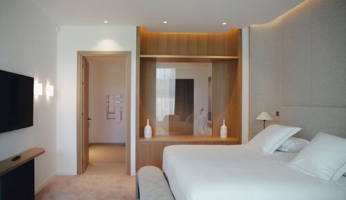 Luxury Suite, Balcony