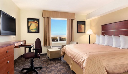 Room, 1 King Bed, Mobility Accessible, Non Smoking
