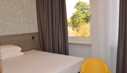 Standard Single Room