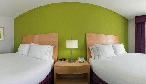 Standard Room, 2 Queen Beds, Accessible (Mobility Tub)