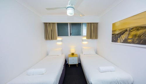 2 Bedroom Apartment Waterfront (no Spa)