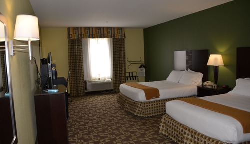 Suite, Multiple Beds, Accessible (Comm, Mobil Tub)