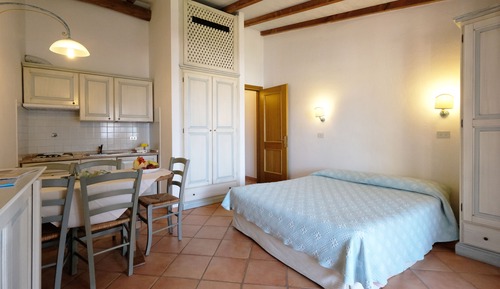 Standard Apartment, 1 Bedroom (For five people)