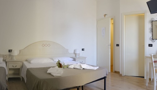 Triple Room, Private Bathroom