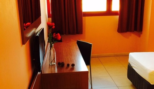 Standard Single Room