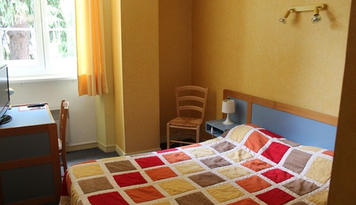 Standard Double Room, Shared Bathroom