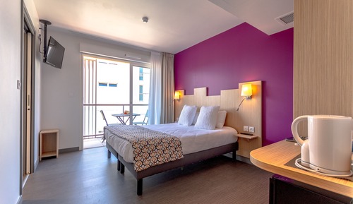 Double Room, Balcony