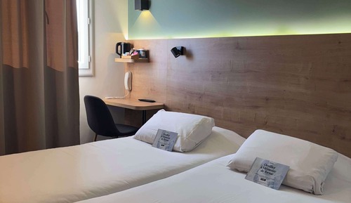 Standard Room, 3 Twin Beds